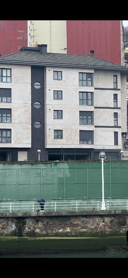 Olabeaga, Vivienda Turistica Urbana De Diseno Con Wifi Apartment Bilbao Ngoại thất bức ảnh